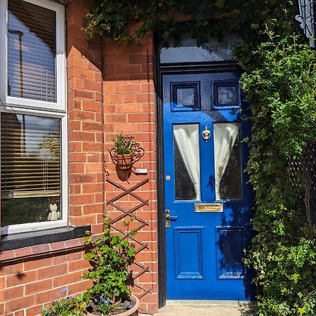 Number 18 Bed and Breakfast Whitby Buitenkant foto