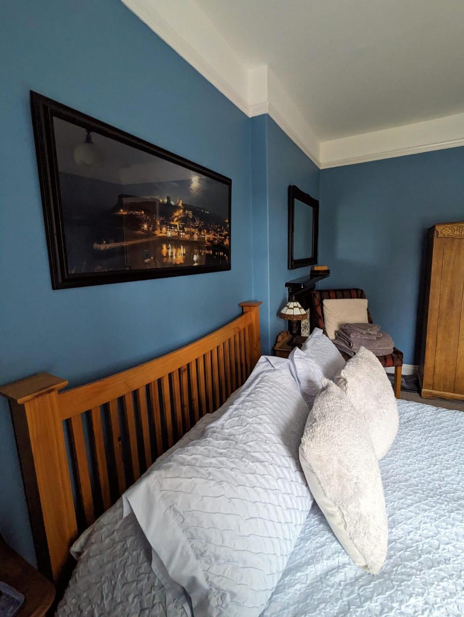 Number 18 Bed and Breakfast Whitby Buitenkant foto