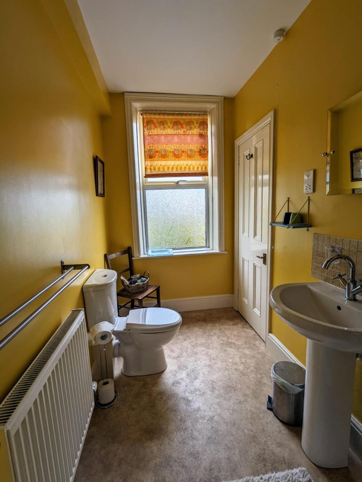 Number 18 Bed and Breakfast Whitby Buitenkant foto
